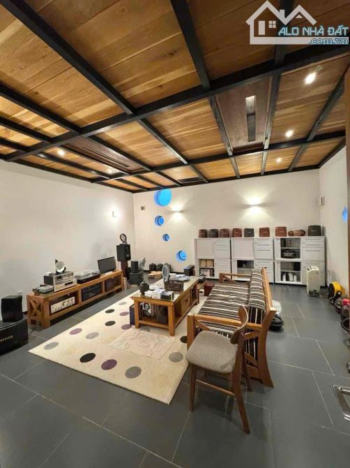 Biệt thự 2 MT kiểu Nhật  - Phong cách tối giản,thanh lịch,tiện nghi - Nội thất gỗ cao cấp