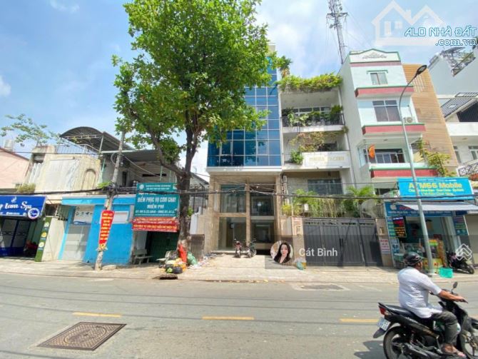 Bán building giá rẻ MT Bùi Đình Tuý, phường 12, Q Bình Thạnh, DT 6,2 x 30m, HĐT 57 triệu/t