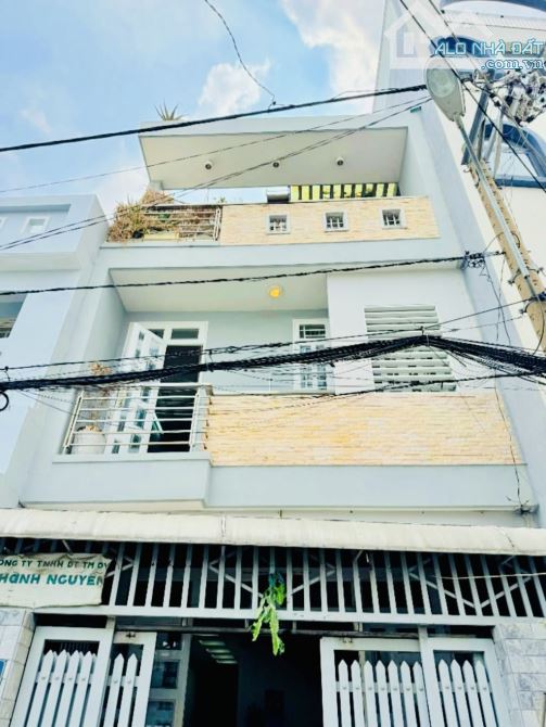 HẺM XE TẢI THÔNG NGUYỄN DUY CUNG-P12-GÒ VẤP 75M-4TẦNG-NGANG 5M -NHỈNH 7 TỶ XÍU