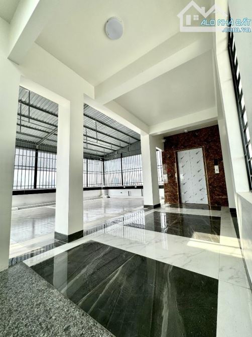 CCMN TRIỀU KHÚC TÂN TRIỀU 135M- 9 TẦNG 45 PHÒNG