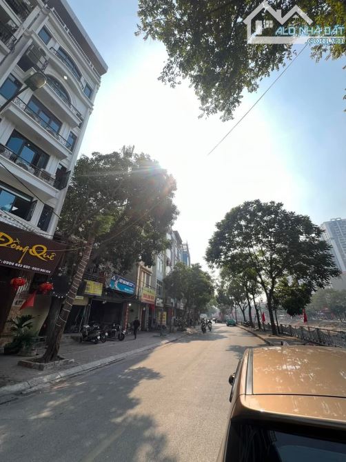 Tòa VP Vũ Tông Phan vỉa hè - Kinh Doanh 71m2*7T mt 6m giá 39 tỷ.