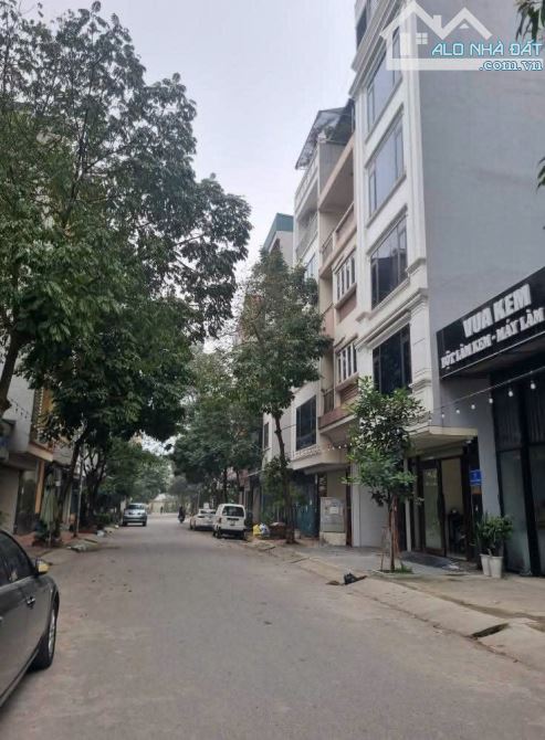 Bán nhà đấu giá Mậu Lương – Hà Đông! 🔥  🏡 60m², 5 tầng, mặt tiền 5m – Vỉa hè rộng, ô tô