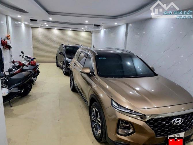 HIẾM PHỐ THÁI HÀ- LÔ GÓC - THANG MÁY – GARA 2 Ô TÔ - VỪA Ở VỪA LÀM VĂN PHÒNG - KINH DOANH