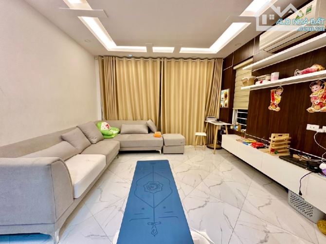 BẠN CẦN TÌM NHÀ ĐẸP - VỊ TRÍ ĐẮC ĐỊA - KINH DOANH TỐT?