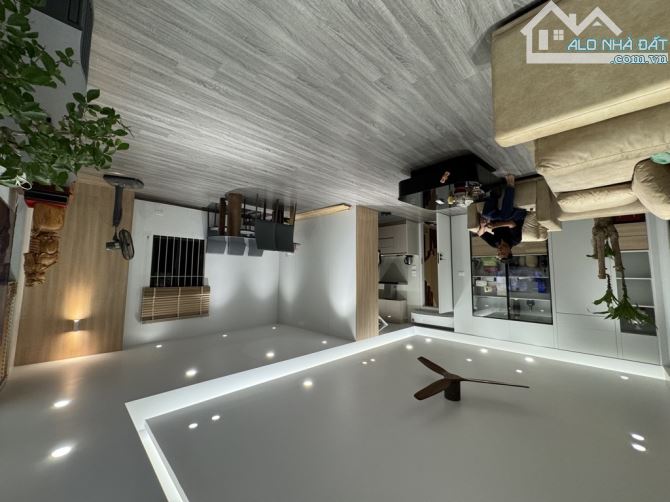 [Giảm 1 tỷ] Bán gấp nhà Kim Giang 6 tầng, thang máy, DT 72m2, MT: 6.8m, giá 16 tỷ. Ô tô đỗ - 1