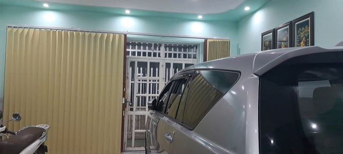 Nhà Trệt Lầu Hẻm Ôtô Trục Thẳng Đường Đồng Khởi P9 - 10