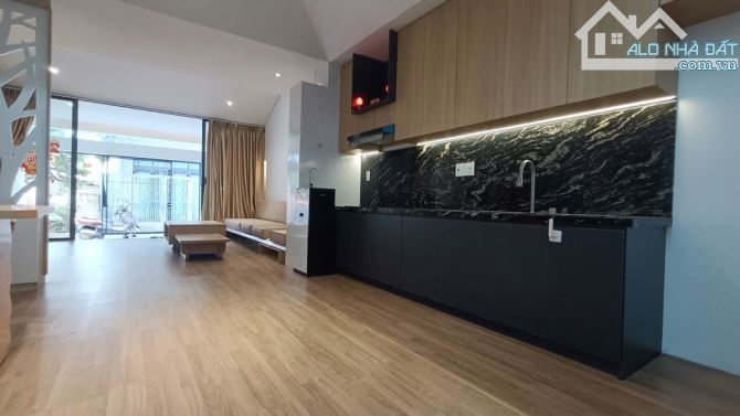 Cần Bán nhà 3 tầng 3 mê Kiệt NGUYỄN CHÁNH - 11