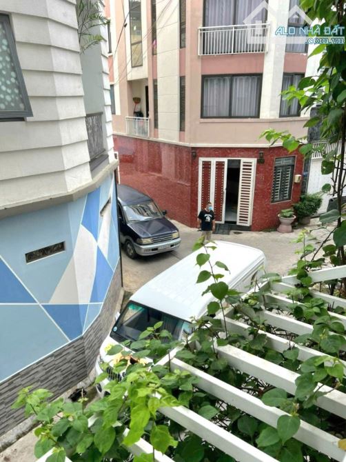 Bán Nhà Đẹp, Hẻm Xe Hơi, Quận 3, 53m2, 4 Tầng, Tặng Nội Thất, Chỉ 11 Tỷ 3, CMT8, Phường 10 - 1