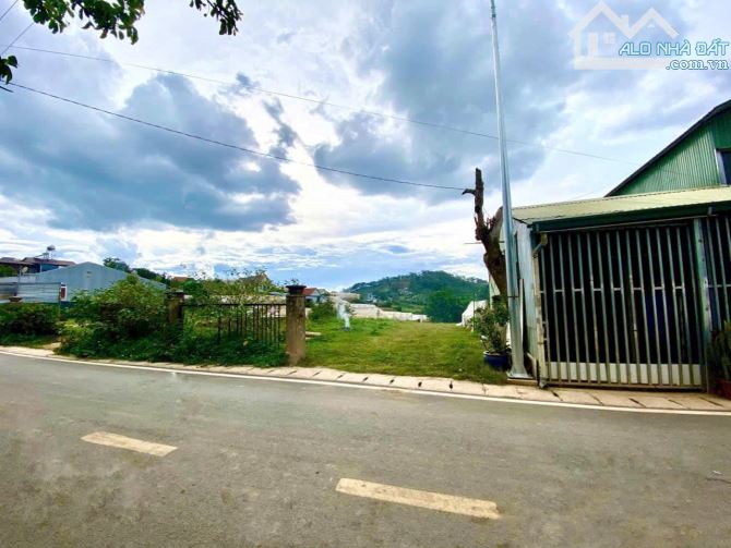 cần bán gấp mặt tiền đường chính Măng Lin phường 7 tp đà lạt - 1