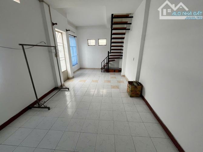 NP328 Bán nhà trung tâm Tp.Biên Hoà DTXD :60m2 -SHR hoàn công - Đường oto Vf3. - 1