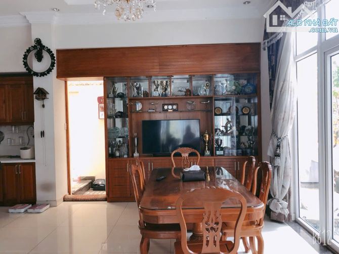 Bán biệt thự 10m x 16m mặt tiền Bùi Tá Hán, khu Đô Thị An Phú An Khánh Q2 - 382m2 / 40 tỷ - 1