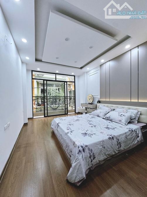 Hơn 11 tỷ nhà phân lô vỉa hè DV 20AB Dương Nội - 1