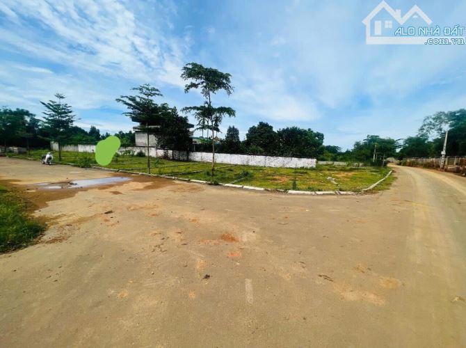 Gấp gấp chủ cắt lỗ 86m Full thổ cư đường rộng 6m cách khu công nghệ cao hoà lạc chỉ 600m - 1