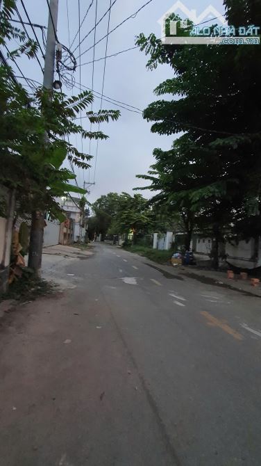 SIÊU RẺ! BÁN LÔ ĐẤT THỔ CƯ ĐƯỜNG 970, PHÚ HỮU, THỦ ĐỨC GIÁ CHỈ 3.3 TỶ - 1