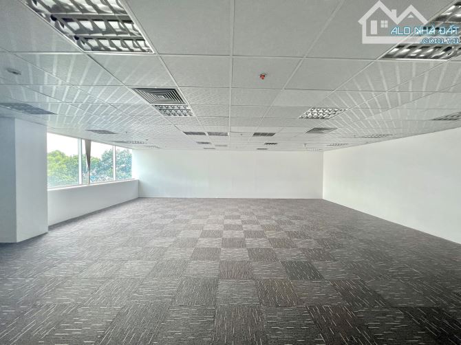 Cho thuê Văn Phòng Quận 10 - Đường Sư Vạn Hạnh, DT: 65m2-95m2-150m2, tòa nhà mới đẹp - 1