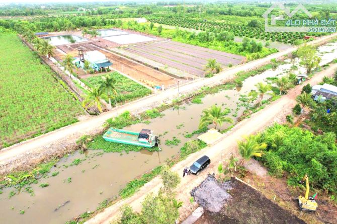 Chỉ 850tr sở hữu 1000m2 đất vườn View Kênh cực đẹp - 1