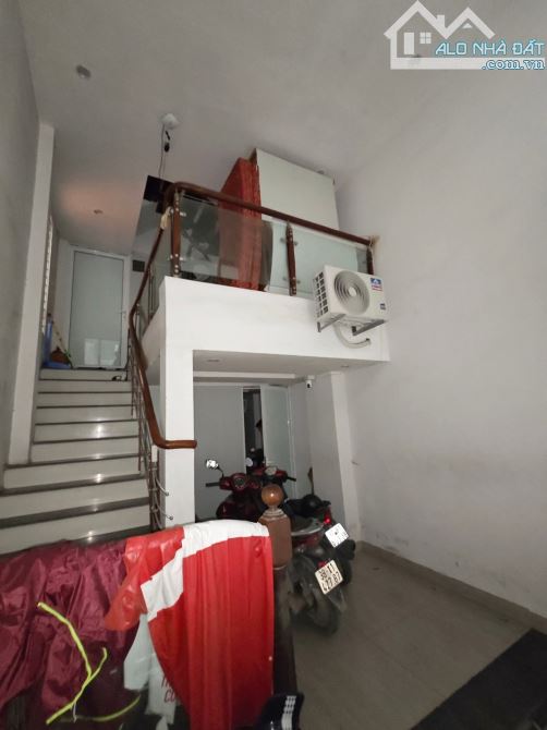 TRUNG TÂM PHỐ NGUYỄN TRÃI VỊ TRÍ ƯỚC MƠ SỞ HỮU NGAY 45m2 (5tầng).7phòng. Giá 6,9tỷ. - 1