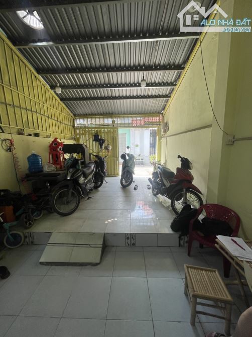 + 👉 SỐC SIÊU PHẨM GẤP GẤP BÁN NHÀ Đ BÌNH THÀNH BHHB 4*24M 2L NHỈNH 5x T - 1