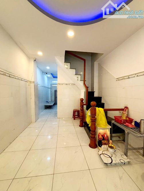 TT QUẬN 6 - NGAY CẦU HỒNG BÀNG - BẾN PHÚ LÂM - 2 TẦNG - 41M2 ( 3.3 x 13 ) - CHỈ 4T7 - 1