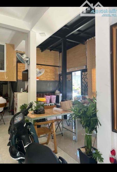 LÔ GÓC 2 MẶT TIỀN LƯU QUANG THUẬN - 1