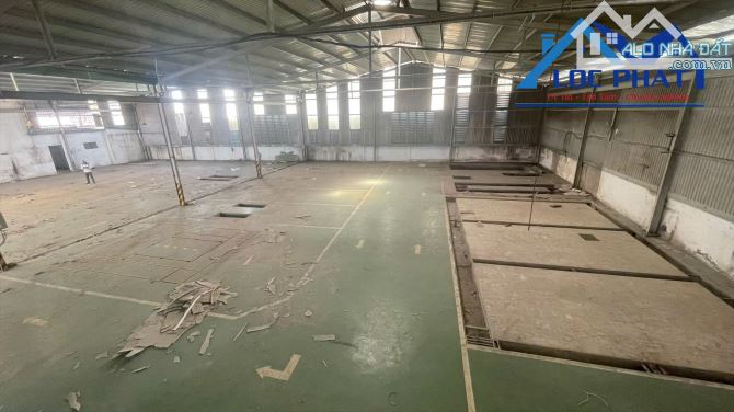 Cho thuê xưởng SX-KD 1800m2 TP Biên Hoà, Đồng Nai giá 110tr - 1