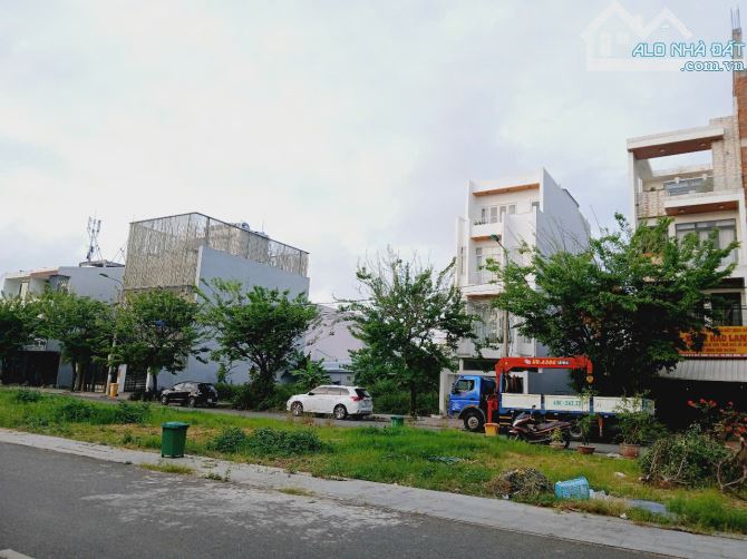BÁN NHÀ THÔ 5 TẦNG ĐƯỜNG DIÊN HỒNG, HOÀ XUÂN, CẨM LỆ. - 1