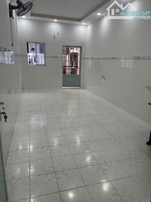 Nhà gần Lê Văn Duyệt, Bình Thạnh, 40m2, 2 tầng, hẻm ba gác, nhỉnh 5 tỷ. - 1