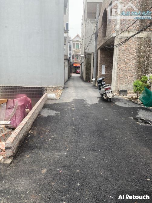 CC GỬi BÁN 93M2 ĐẤT CHỈ PHÚT MỐT RA MẶT PHỐ VÂN NỘI QL23B KD THÔNG SỐ ĐẸP XE 7C RA VÀO ĐẤT - 1