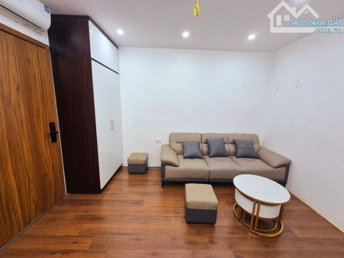 Bán nhà tập thể phố thổ quan TT đống đa fun nội thất đẹp - 1