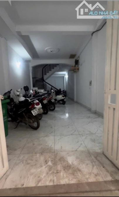 Bán Nhà Mặt Phố Minh Khai 150M2 Mặt Tiền 7M 64,5 Tỷ - 1