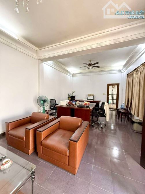 Siêu ngon nhà mặt tiền Khu Vip Tân Bình 10x17m giá rẻ ngon - 1