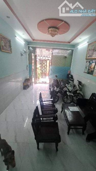 CHỦ GIẢM GẤP 300 TRIỆU GIÁ MỚI 6 TỶ 7 - 68M2 - 4 TẦNG - 4PN - DƯƠNG BÁ TRẠC - QUẬN 8. - 1