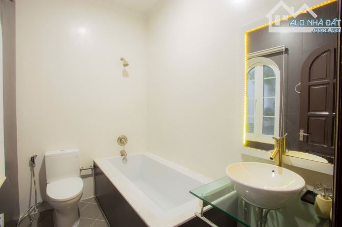 Bán căn biệt thự view sát biển khu đô thị An Viên rất đẹp và kiên cố của anh kiến trúc sư - 14