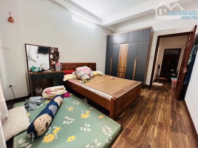 Mặt ngõ 383 Tam Trinh, 43m2 mặt tiền 4.1m, vỉa hè 5m, đường ô tô tránh, tương lai mặt phố - 2