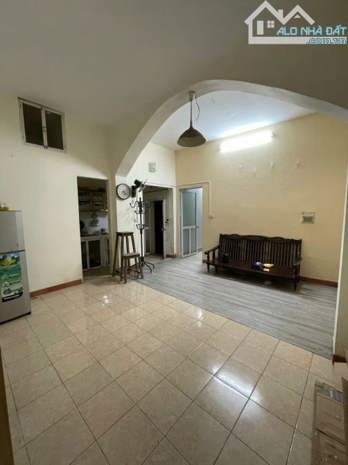 Cho thuê nhà Vũ Tông Phan. Ngay Khương Đình, 50m2 x 2 tầng, 6.5 triệu/tháng - 2