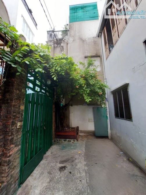 NHÀ ĐẸP TÂN BÌNH, 2 TẦNG, 2PN, 54M2 - SỔ HỒNG RIÊNG - GIÁ CHỈ 4.3 TỶ - 2