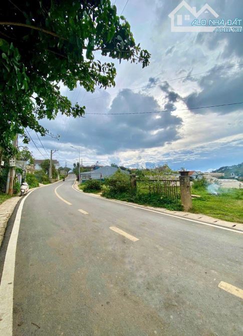 cần bán gấp mặt tiền đường chính Măng Lin phường 7 tp đà lạt - 2