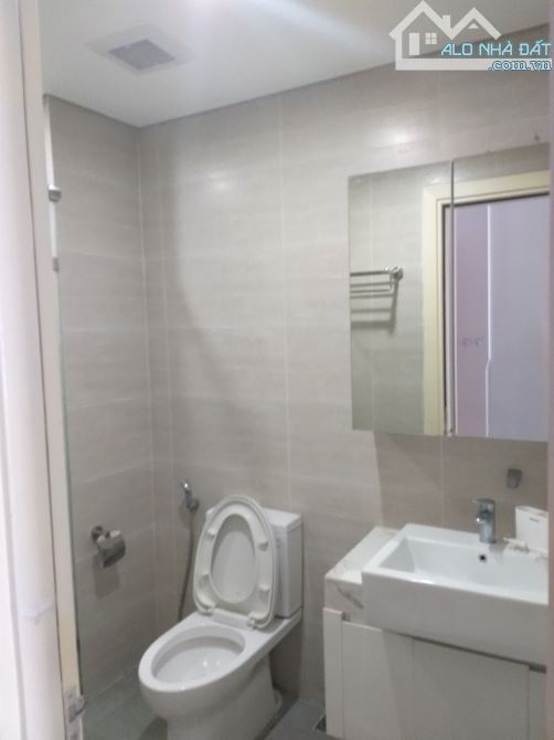 Cần bán gấp căn 3 ngủ 2 WC phân khu Saphia đẳng cấp nhất Goldmark City giá rẻ - 2