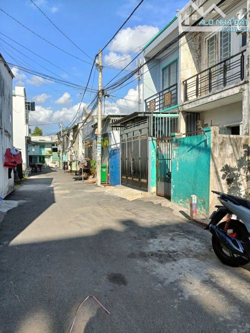 CÒN 1 LÔ Ở CHỢ XUÂN THỚI THƯỢNG 100M2 - GIÁ CHỈ 1 TỶ 600TR - GIÁ TỐT - 2