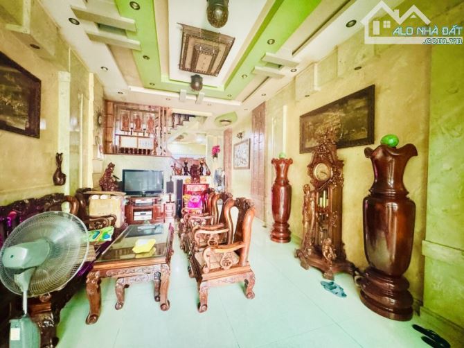 🏠NHÀ MẶT TIỀN HOÀNG XUÂN NHỊ- QUẬN TÂN PHÚ-100M2-4 TẦNG MỚI ĐẸPLUNG LINH - 2