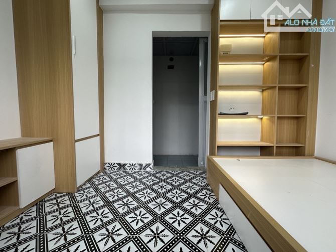 820 TRIỆU – 30M2 – TẬP THỂ PHỐ 8/3 - 2