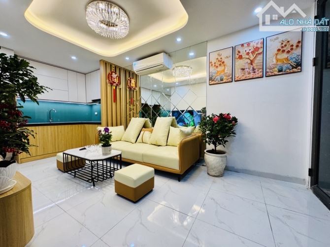 BÁN NHÀ KIM NGƯU – NHÀ ĐẸP LONG LANH – 1 NHÀ RA Ô TÔ – GIÁ CHỈ 6.X TỶ! - 2