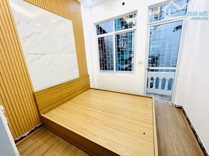 BÁN NHÀ NGÕ NGÁCH RỘNG PHỐ ĐÀO TẤN, DT 29m2, XÂY 4 TẦNG , GIÁ CHÀO 7 TỶ. - 2