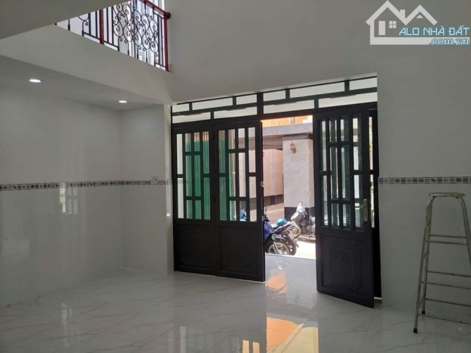 Nhà 2 tầng HxH đường số 7 khu TÊN LỬA 72m2 giá 5,5 tỷ - 3
