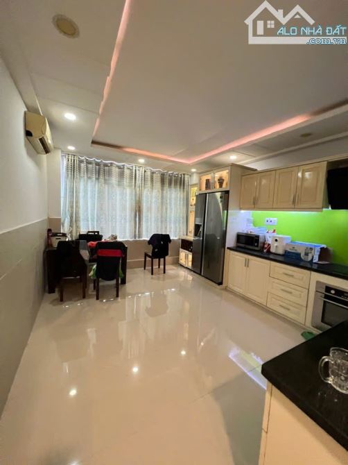 PHÚ NHUẬN - HẺM XE HƠI THÔNG THÍCH QUẢNG ĐỨC - 42M2 4 TẦNG BTCT - HOÀN CÔNG - 3