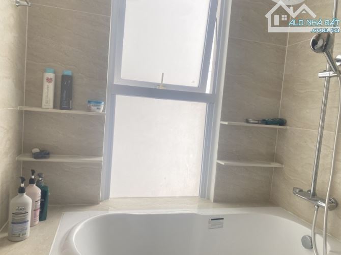 🏢 BÁN CĂN HỘ CAO CẤP – MẶT TIỀN NGUYỄN VĂN TRỖI – 102M² – 3PN - 3