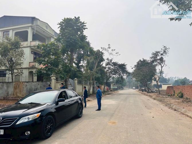 Bán mảnh đất tái định cư Vai Réo,Phú Cát,gần khu công nghệ 2 Hoà Lạc ,rất tiềm năng - 3