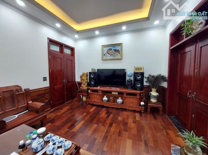PHÂN LÔ QUÂN ĐỘI SÀI ĐỒNG, DÂN XÂY, Ô TÔ TRÁNH, NỘI THẤT XỊN, DT 42M2, 5 TẦNG, HƠN 8 TỶ - 3