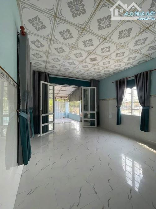 Nhà em cần bán gấp căn nhà cấp 4 ( 92m2 SHR ) ở đường Bùi Thị Lùng Hóc Môn giá 966tr - 3