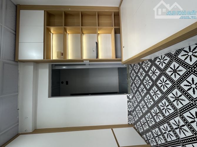 820 TRIỆU – 30M2 – TẬP THỂ PHỐ 8/3 - 3
